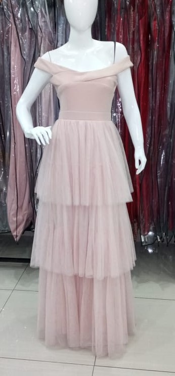 Vestido corte evase con olanes y escote hombro caido YoRentoShop.com Envío a domicilio en: Aguascalientes, Baja California, Baja California Sur, Campeche, Chiapas, Chihuahua, Coahuila, Colima, Distrito Federal, Durango, Estado de México, Guanajuato, Guerrero, Hidalgo, Jalisco, Michoacán, Morelos, Nayarit, Nuevo León, Oaxaca, Puebla, Querétaro, Quintana Roo, San Luis Potosí, Sinaloa, Sonora, Tabasco, Tamaulipas, Tlaxcala, Veracruz, Yucatán. 341 413 3313