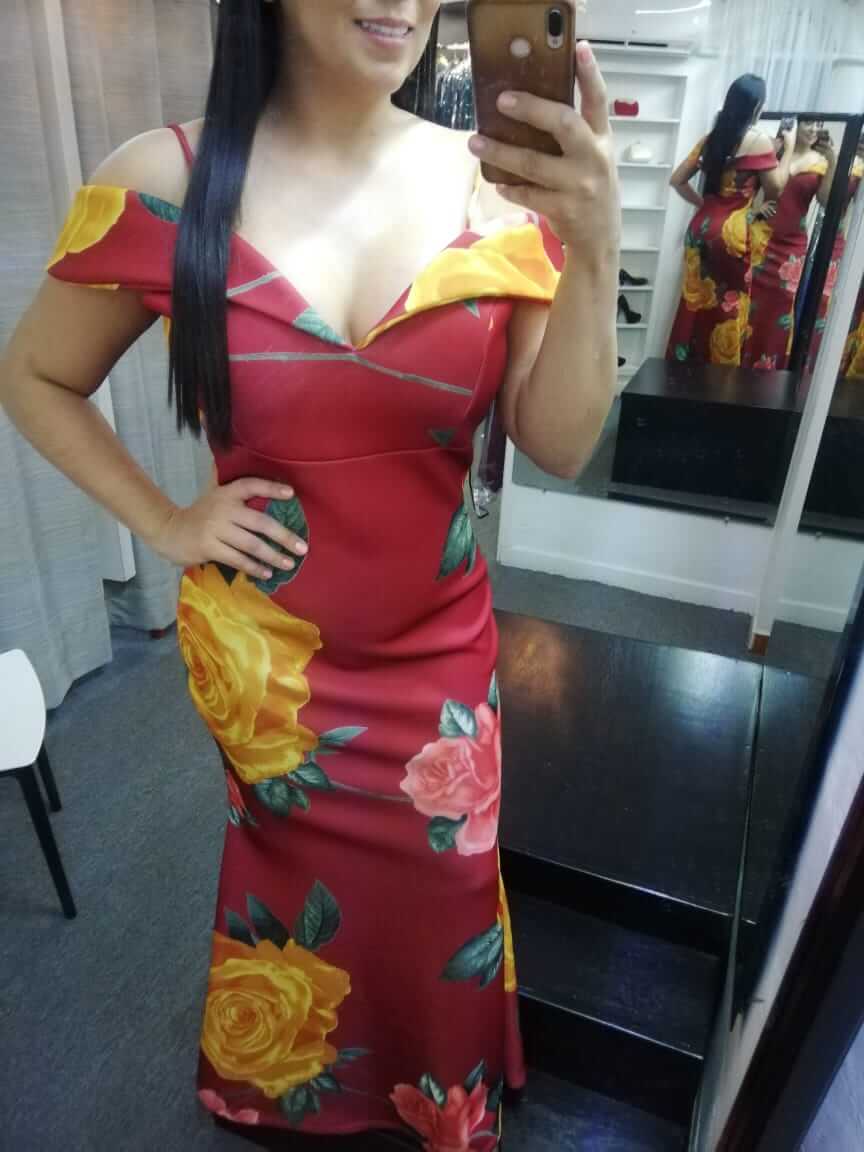 Vestido rojo sirena estampado de flores escote barco YoRentoShop.com Envío a domicilio en: Aguascalientes, Baja California, Baja California Sur, Campeche, Chiapas, Chihuahua, Coahuila, Colima, Distrito Federal, Durango, Estado de México, Guanajuato, Guerrero, Hidalgo, Jalisco, Michoacán, Morelos, Nayarit, Nuevo León, Oaxaca, Puebla, Querétaro, Quintana Roo, San Luis Potosí, Sinaloa, Sonora, Tabasco, Tamaulipas, Tlaxcala, Veracruz, Yucatán. 341 413 3313